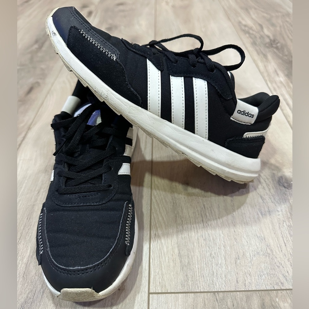 Adidas Women’s Black and White Retrorun Running Shoe
